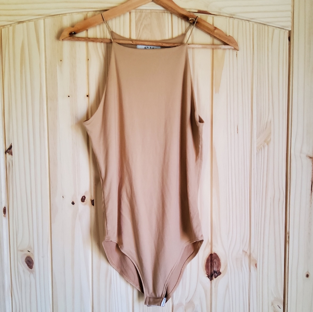 GAZE Nude Bodysuit Size Medium